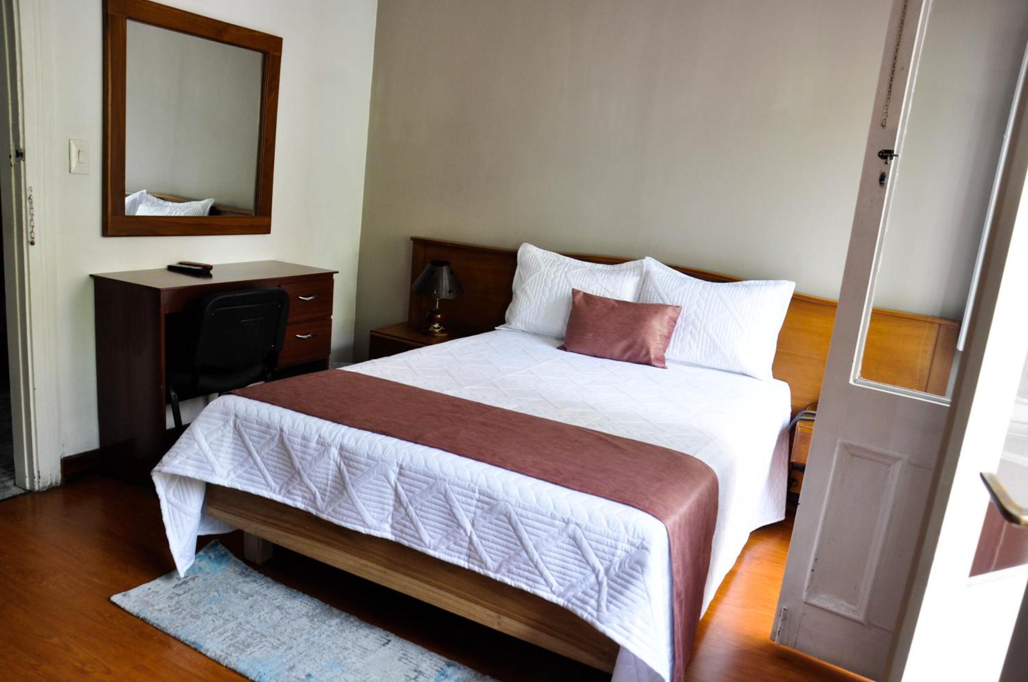 Ayenda Escorial 1936 Hotel Manizales Ngoại thất bức ảnh